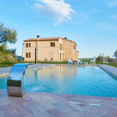 Agriturismo Nido Delle Rondini Macerata Dış mekan fotoğraf