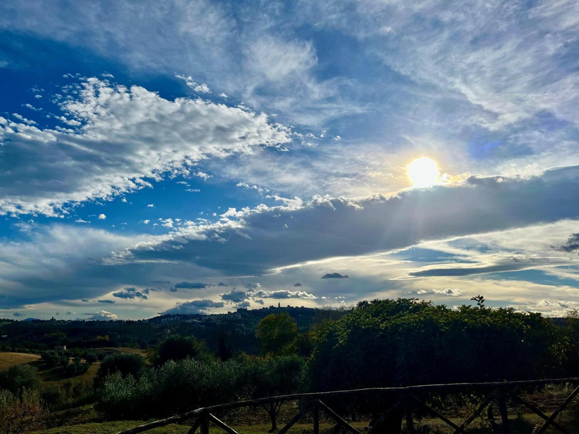 Agriturismo Nido Delle Rondini Macerata Dış mekan fotoğraf